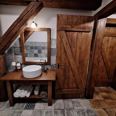 Apartmany Ve Starem Pivovaru Malesov Екстер'єр фото